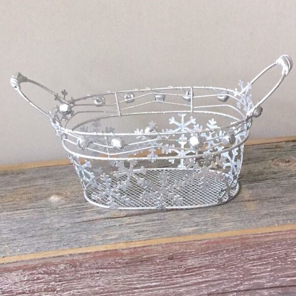 Snowflake Xmas gift basket table decoration Christmas winter - Picture 1 of 7